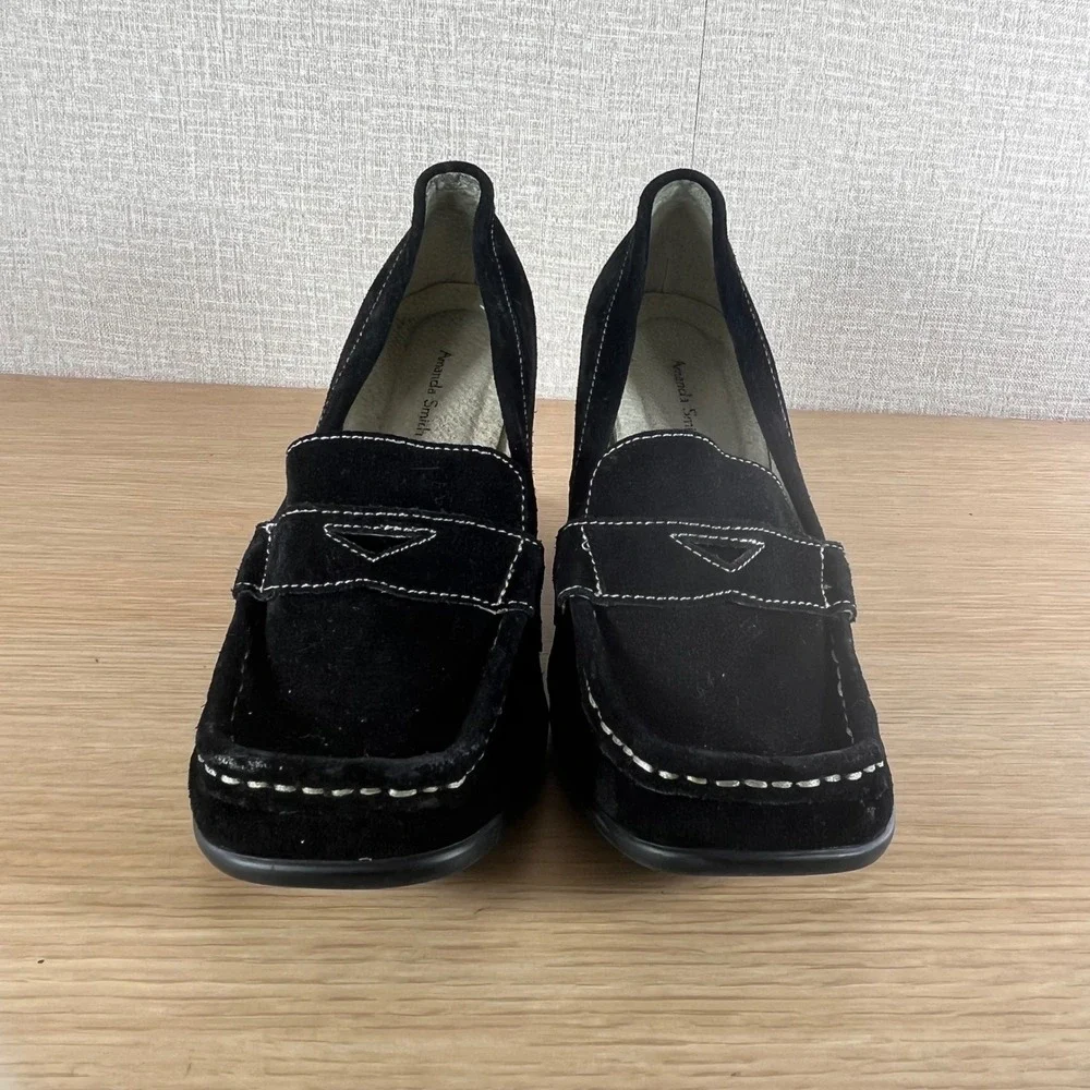 Amanda Smith Women's 7.5 Black Suede Wedge Loafers Penny Y2K Preppy Heels